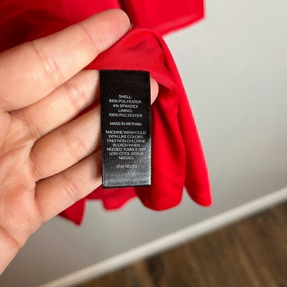 NWT Express bright red keyhole long sleeve dress - Picture 5 of 6